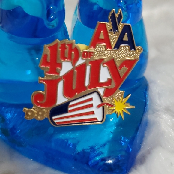AMERICAN AIRLINES Legacy AA logo 4th of July 1998 HTF - Picture 2 of 4
